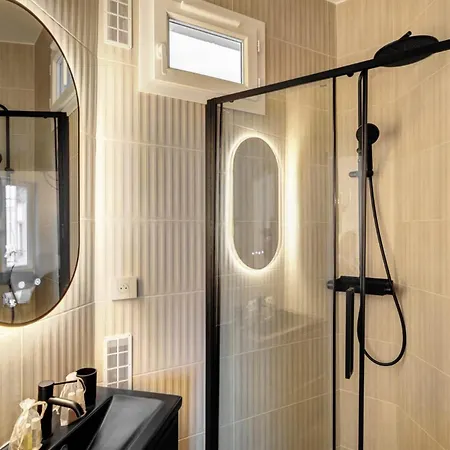 Luxueuse Haussmannienne A דירה *